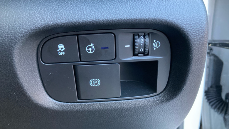 Hyundai INSTER 85kW 02 49kWh 5dr Auto Electric Hatchback